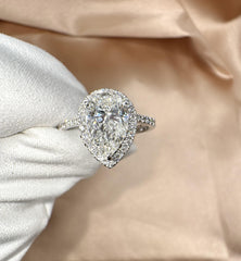 Buy Pear Cut Lab-Grown Diamond Halo Ring | Best Jewelry Store