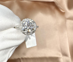 Buy 2.73 CTW Round Cut Lab-Grown Diamond Halo Ring Online