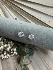 Buy High-Quality White Gold Lab-Grown Stud Earrings Online