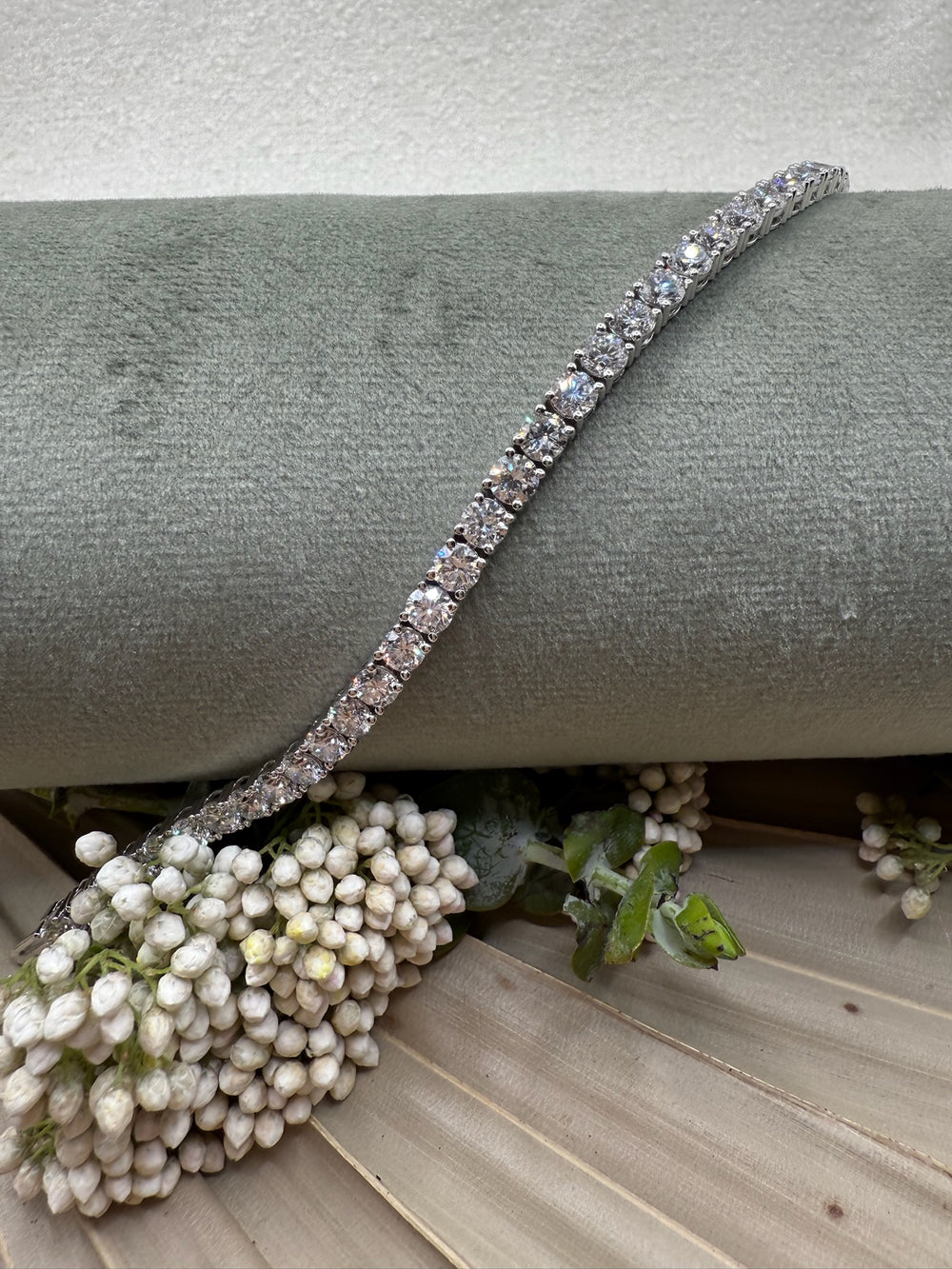 14k Yellow Gold Diamond Tennis Bracelet
