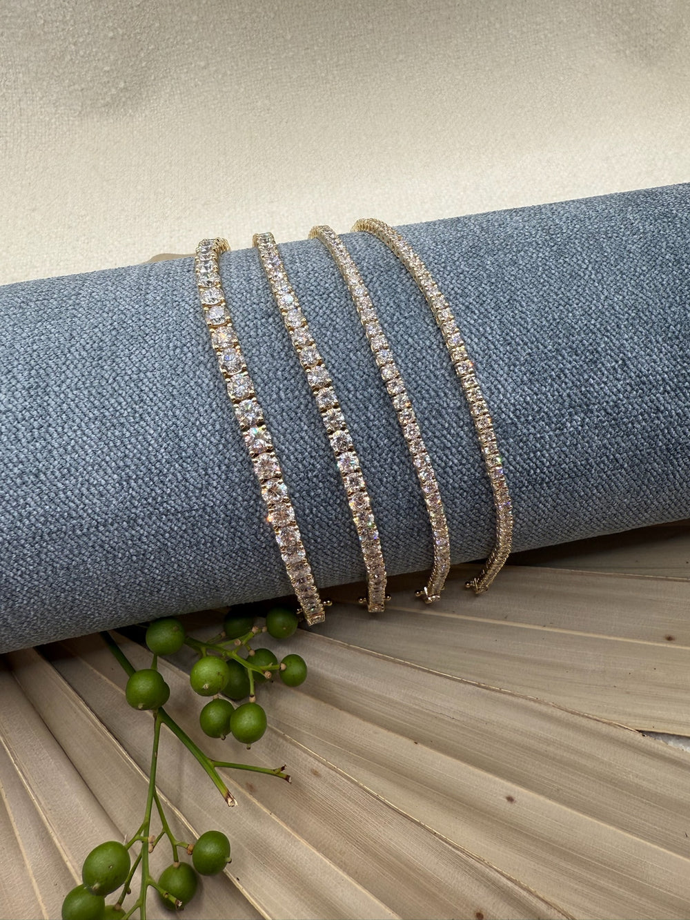 14k Yellow Gold Diamond Bracelet